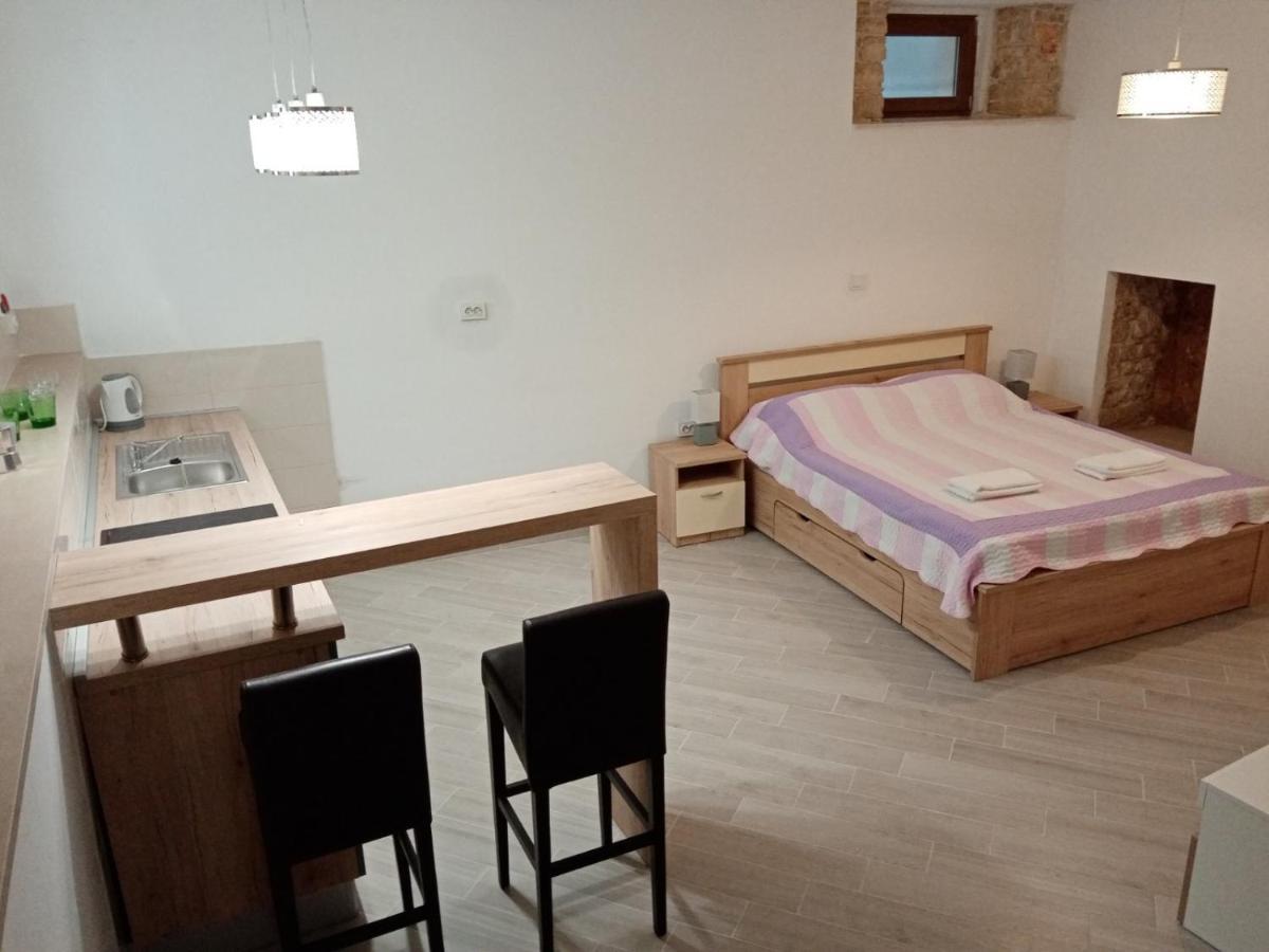 Apartment Elena Bale Exteriér fotografie